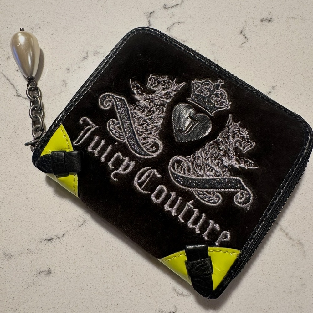 Vintage Juicy Couture Black and Yellow Wallet